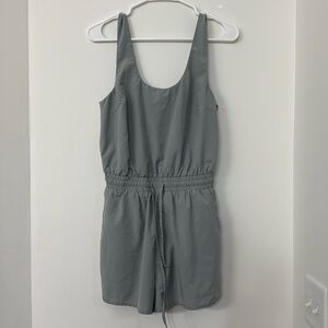 Wishlist‎ Women’s Grey Romper Size Small